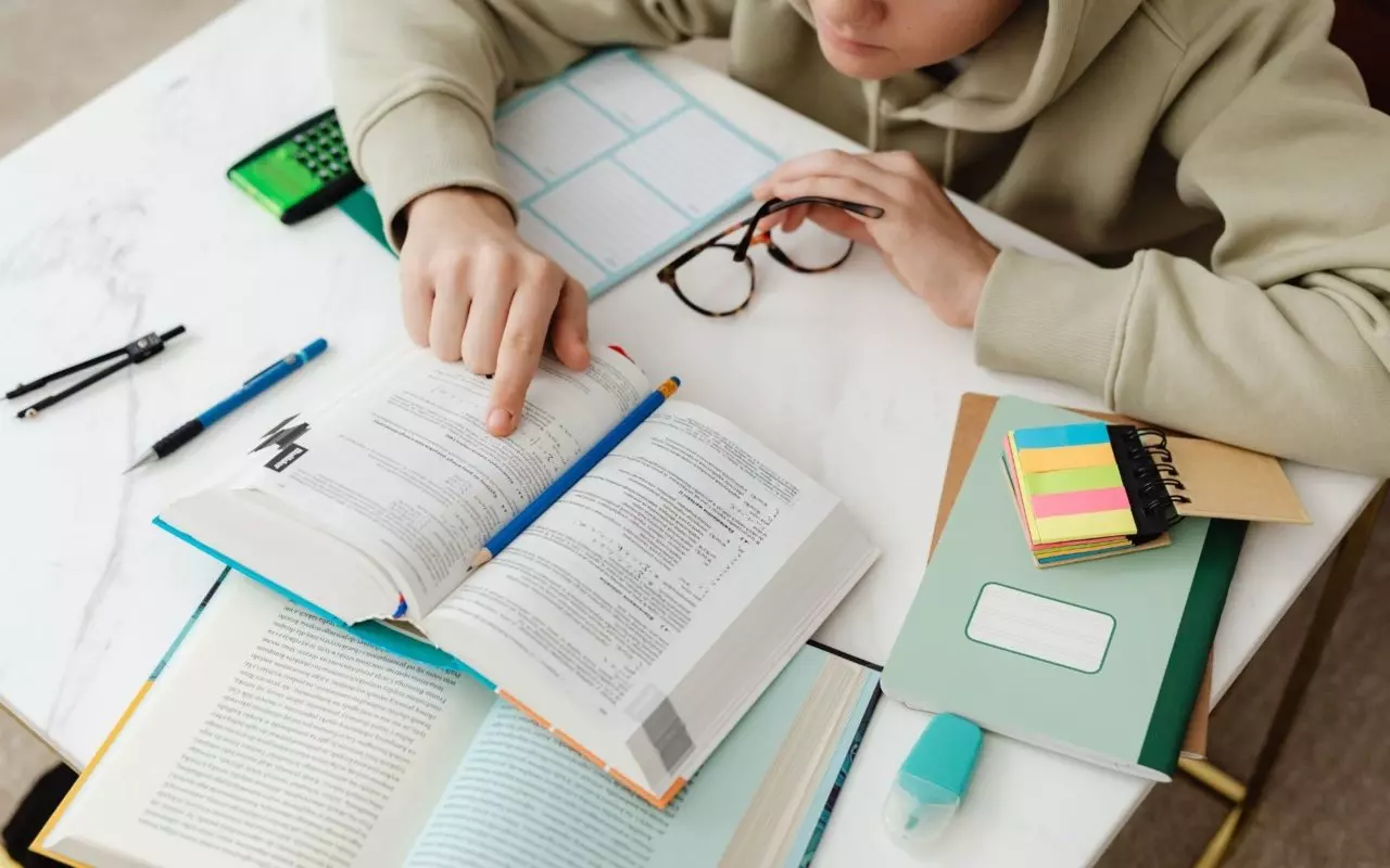 Metodo di studio: la scuola cosa propone di valido?